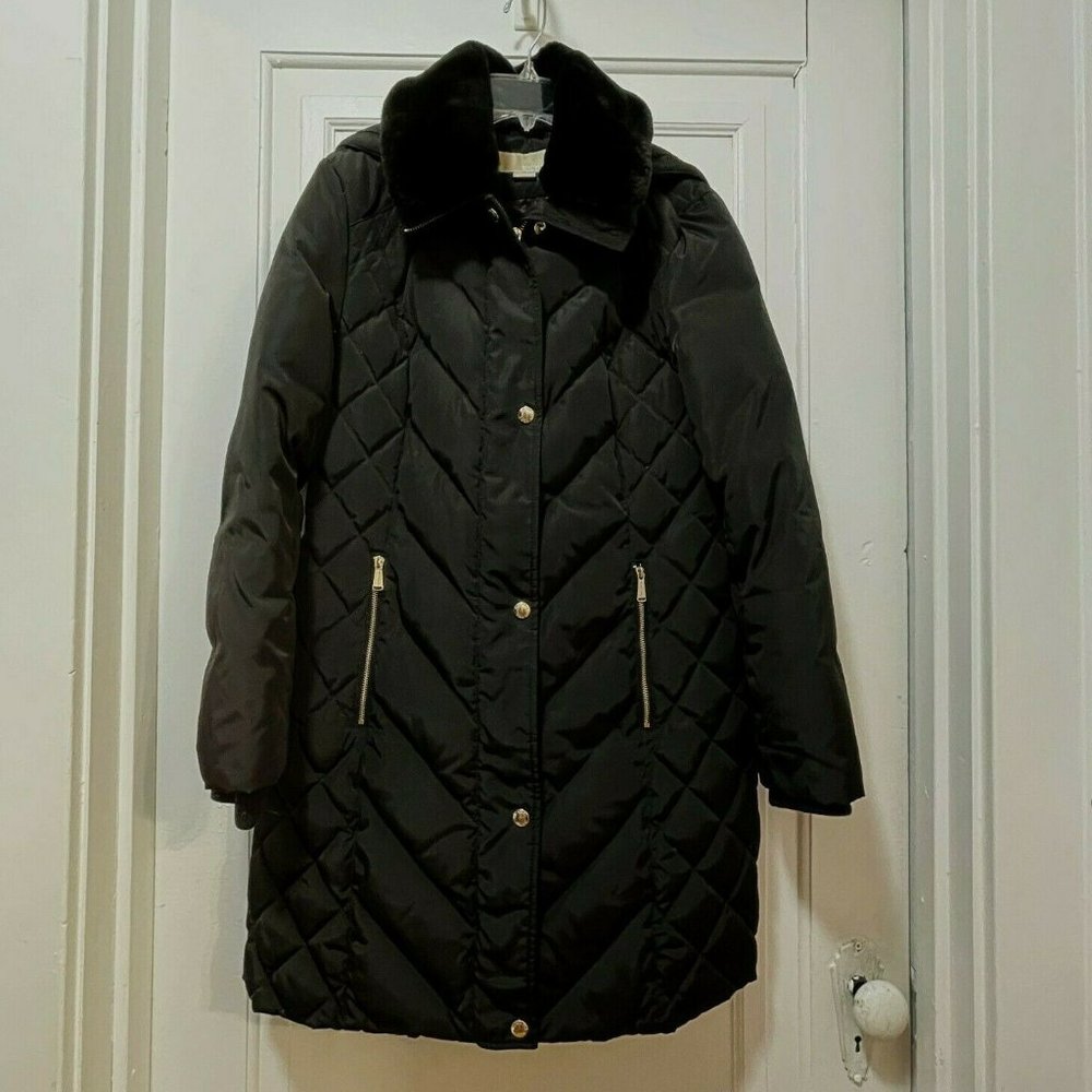 Michael Kors Coat Petite Black Down Quilted Fur Collar Hood Jacket EUC Small PS